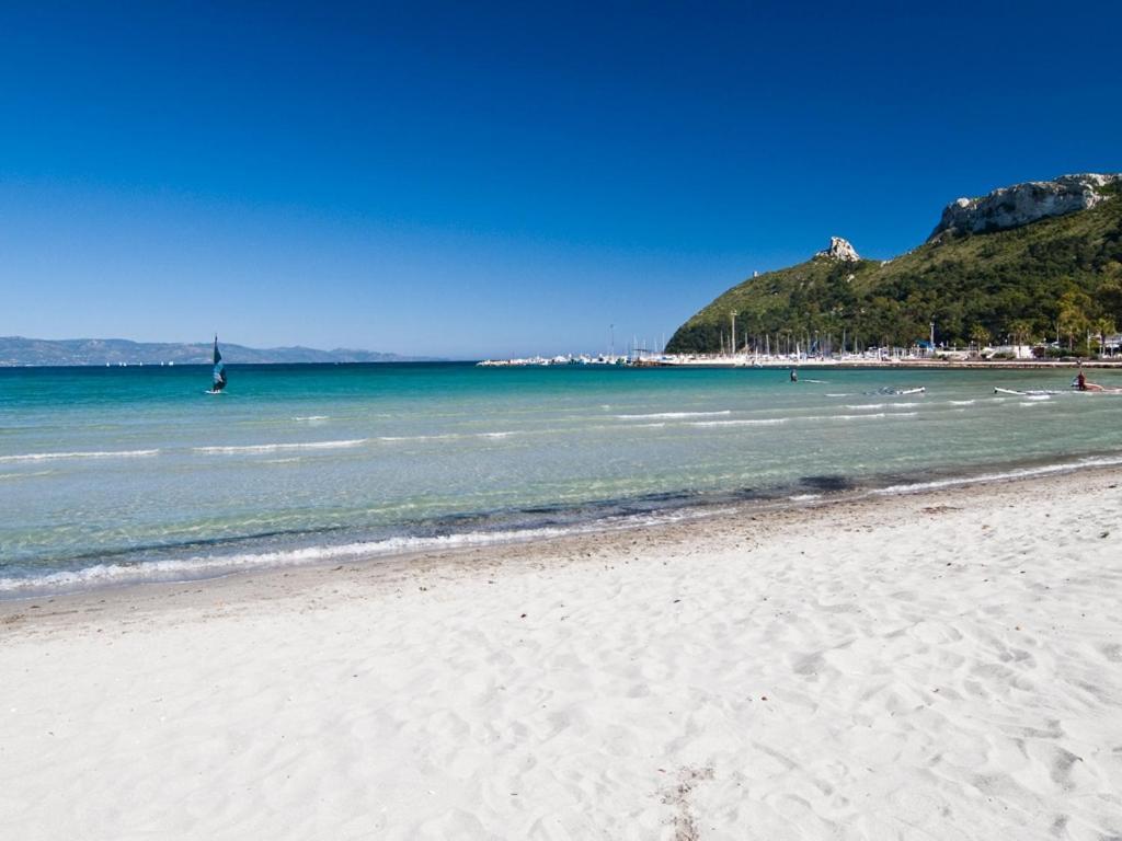 Panoramica, nel cuore della città Cagliari Exterior foto