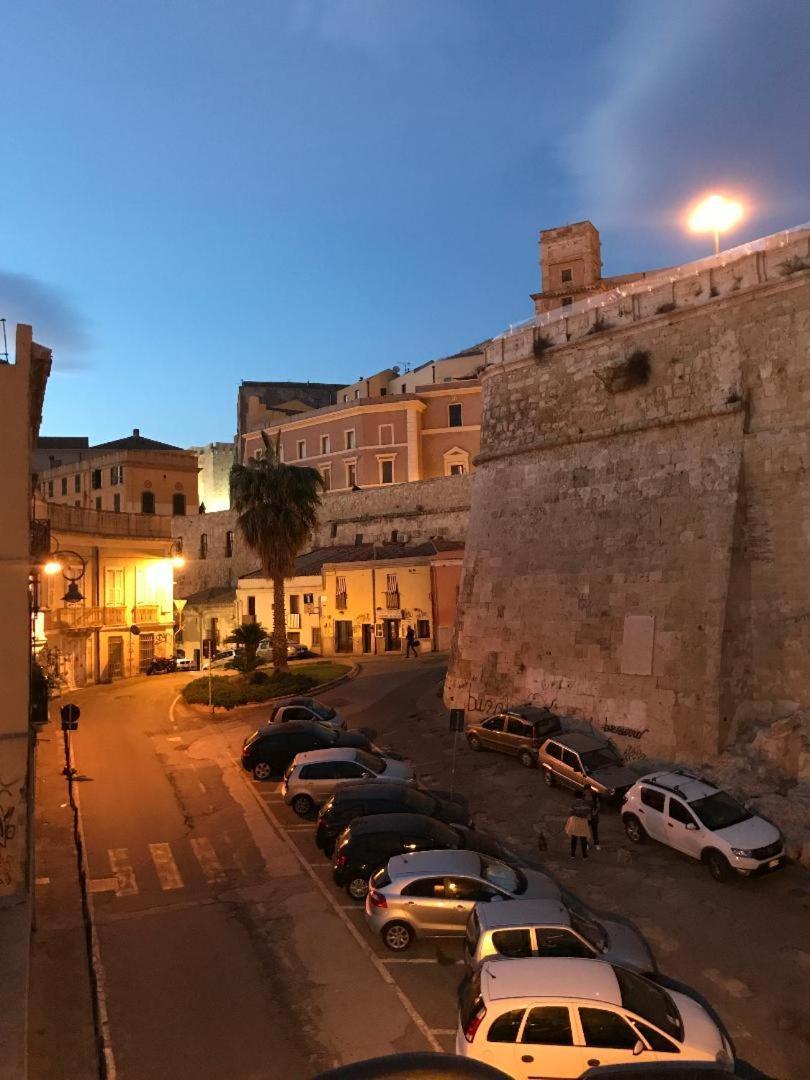 Panoramica, nel cuore della città Cagliari Exterior foto