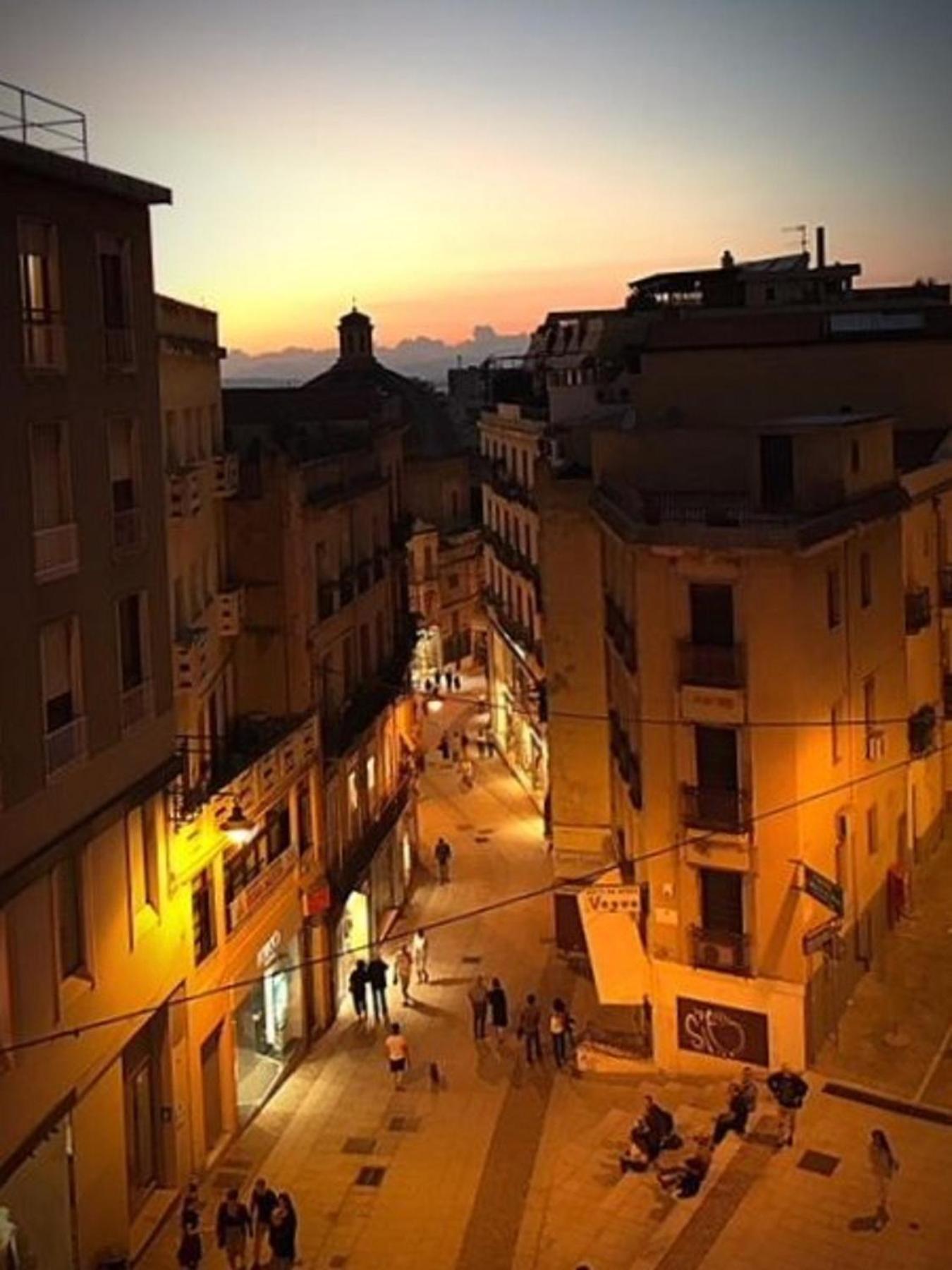 Panoramica, nel cuore della città Cagliari Exterior foto
